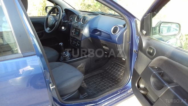 Ford Fiesta 2006, 110,000 km - 1.4 l - Bakı