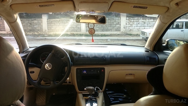 Volkswagen Passat 2001, 225,000 km - 1.8 l - Bakı