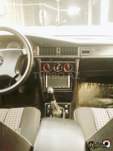Mercedes 190 1991, 35,000 km - 0.2 l - İsmayıllı
