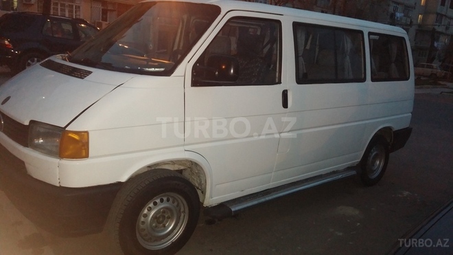 Volkswagen Transporter 1996, 250,000 km - 2.4 л - Saatlı