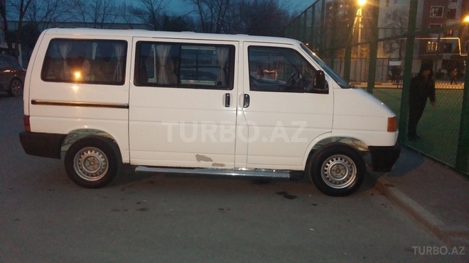 Volkswagen Transporter 1996, 250,000 km - 2.4 л - Saatlı
