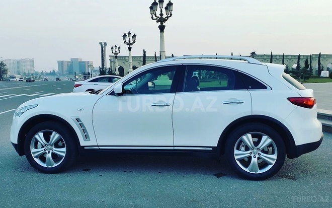Infiniti FX35 2008, 16,000 km - 3.5 l - Göyçay
