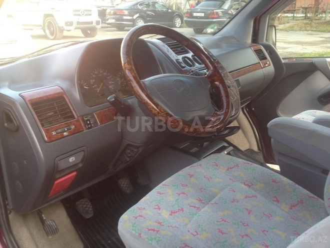 Mercedes Vito 1999, 253,000 km - 2.2 l - Bakı