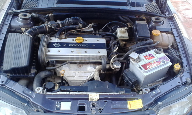 Opel Vectra 1996, 200,000 km - 2.0 l - Sumqayıt