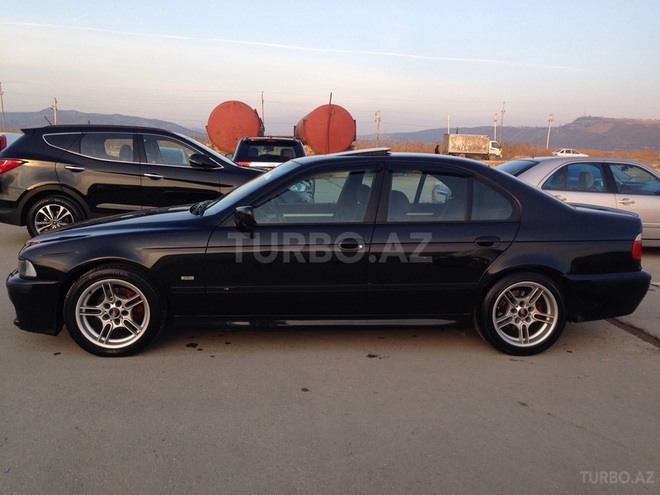 BMW 528 2000, 152,000 km - 2.8 л - Bakı