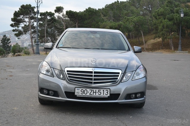 Mercedes E 220 2011, 141,000 km - 2.2 л - Bakı
