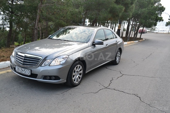 Mercedes E 220 2011, 141,000 km - 2.2 л - Bakı