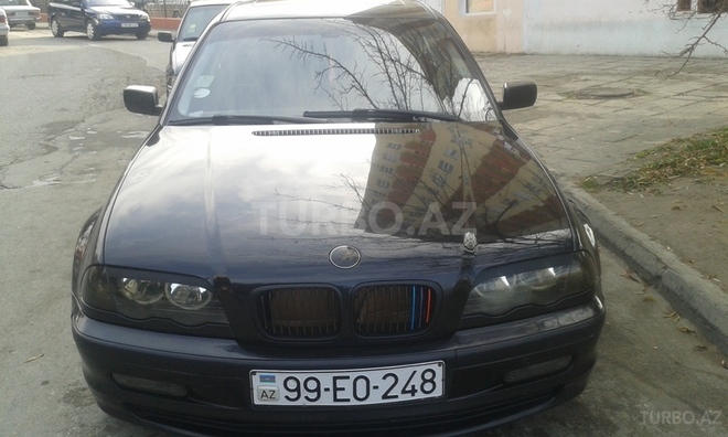 BMW 320 1999, 220,000 km - 2.0 l - Bakı