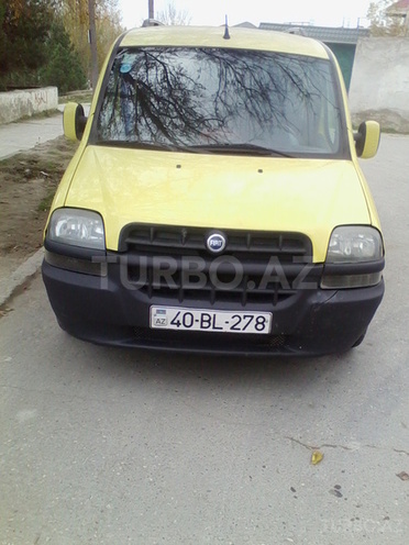 Fiat Doblo 2004, 300,000 km - 1.9 l - Bakı