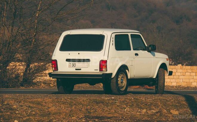LADA (VAZ) Niva 2014, 18,000 km - 1.7 l - Zaqatala