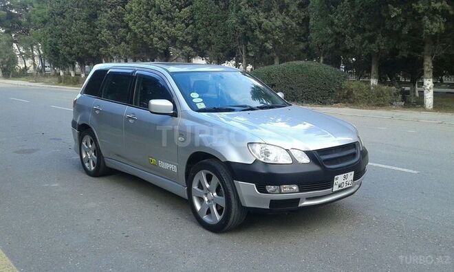Mitsubishi Airtrek 2003, 160,000 km - 2.4 l - Sumqayıt