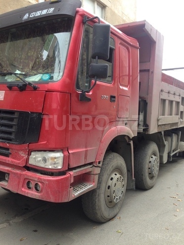 HOWO Sinotruk 2011, 170,000 km - 9.5 л - Mingəçevir