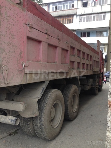 HOWO Sinotruk 2011, 170,000 km - 9.5 л - Mingəçevir