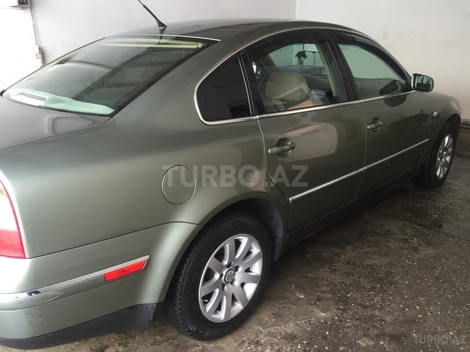 Volkswagen Passat 2001, 290,000 km - 1.8 l - Bakı
