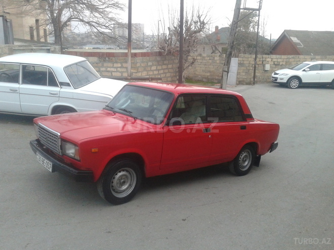 LADA (VAZ) 2107 1983, 260,000 km - 1.6 l - Bakı