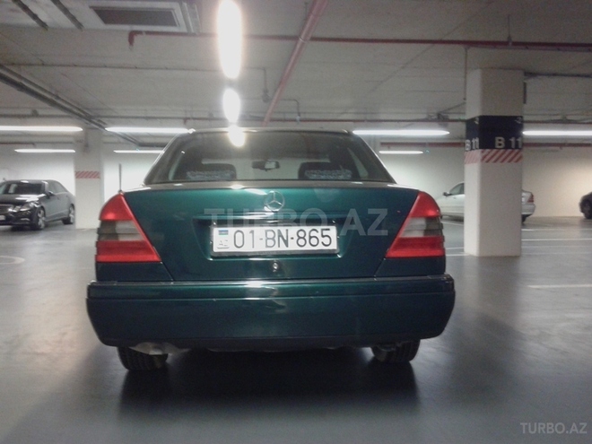 Mercedes C 180 1995, 330,000 km - 1.8 l - Bakı