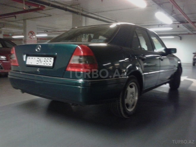 Mercedes C 180 1995, 330,000 km - 1.8 l - Bakı