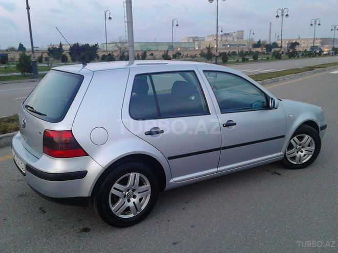Volkswagen Golf 2001, 158,000 km - 1.6 l - Bakı