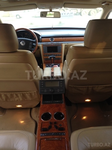 Volkswagen  2003, 70,000 km - 4.2 l - Bakı