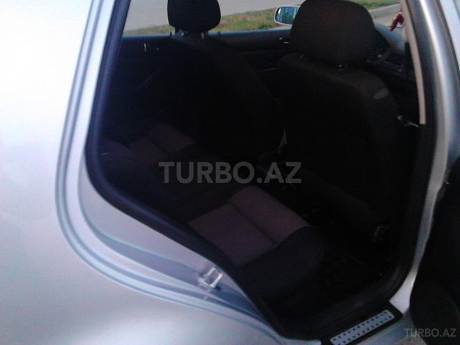 Volkswagen Golf 2001, 158,000 km - 1.6 l - Bakı