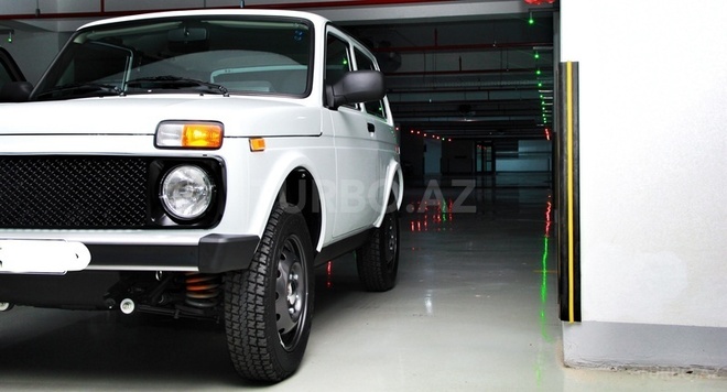 LADA (VAZ) Niva 2015, 2,750 km - 1.7 л - Bakı