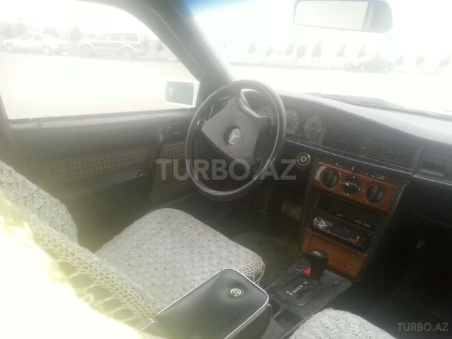 Mercedes 190 1991, 339,650 km - 2.0 l - Bakı