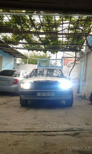 Mercedes 190 1991, 339,650 km - 2.0 l - Bakı