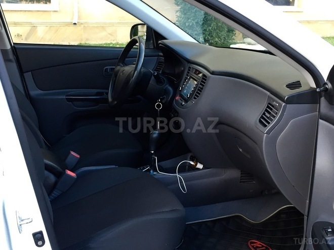 Kia Rio 2010, 115,000 km - 1.4 l - Bakı