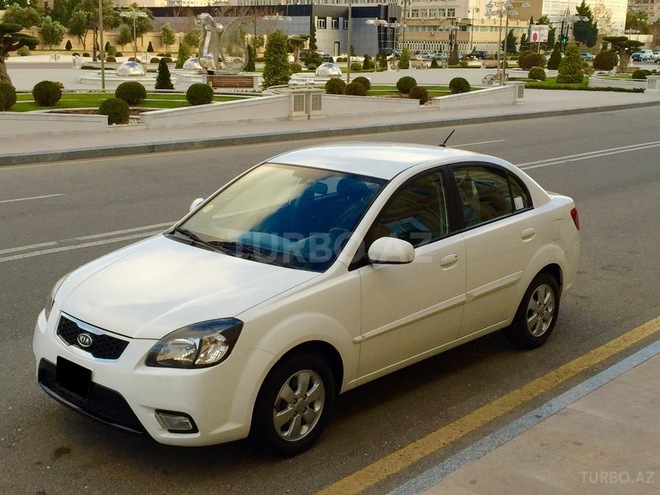 Kia Rio 2010, 115,000 km - 1.4 l - Bakı