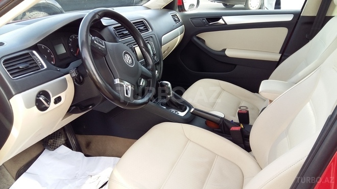 Volkswagen Jetta 2012, 58,000 km - 2.5 l - Bakı