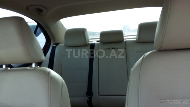 Volkswagen Jetta 2012, 58,000 km - 2.5 l - Bakı
