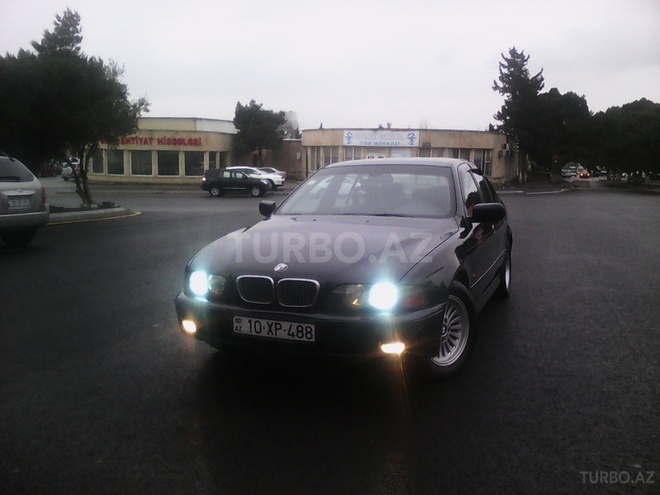 BMW 528 1999, 245,009 km - 2.8 l - Bakı