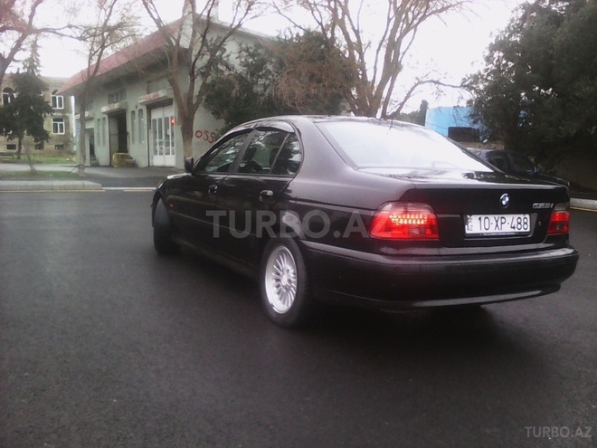 BMW 528 1999, 245,009 km - 2.8 l - Bakı