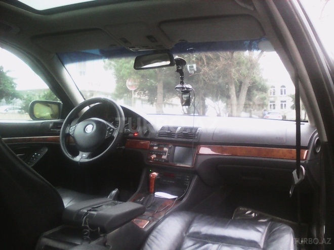 BMW 528 1999, 245,009 km - 2.8 l - Bakı