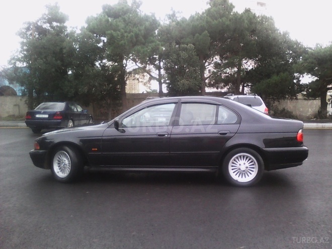 BMW 528 1999, 245,009 km - 2.8 l - Bakı