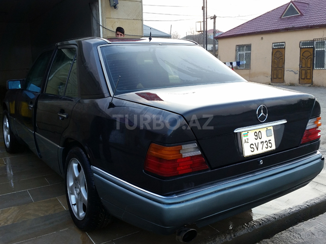 Mercedes E 200 1994, 474,860 km - 2.0 l - Bakı