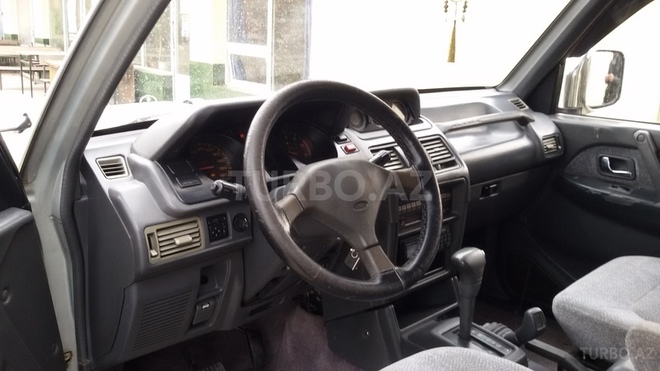 Mitsubishi Pajero 1994, 236,785 km - 2.8 l - Sumqayıt