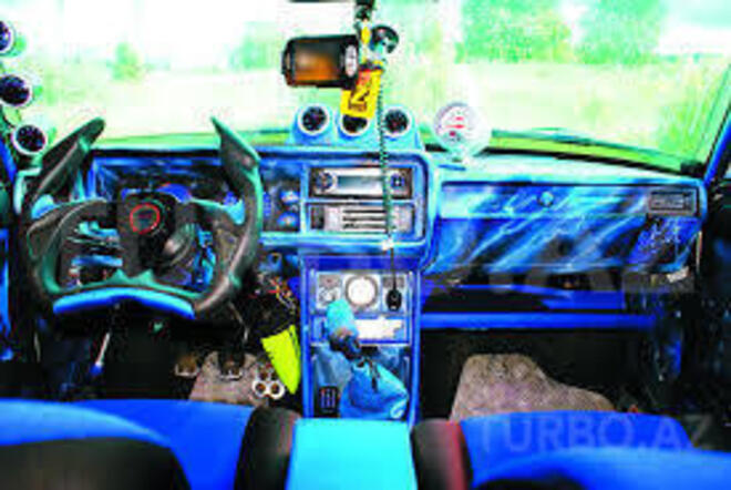 LADA (VAZ) 2107 2015, 60,000 km - 0.5 l - Culfa