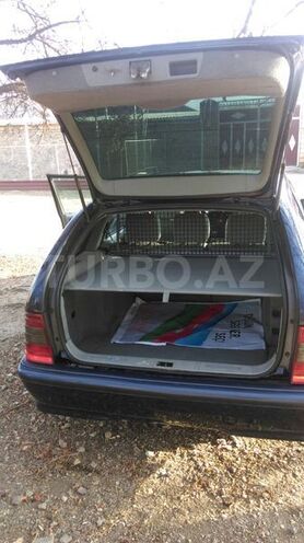 Mercedes C 220 1999, 240,000 km - 1.0 l - Şəmkir