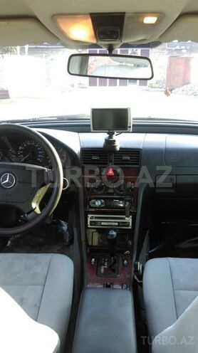Mercedes C 220 1999, 240,000 km - 1.0 l - Şəmkir