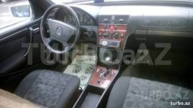 Mercedes C 180 1995, 139,600 km - 1.8 l - Sumqayıt