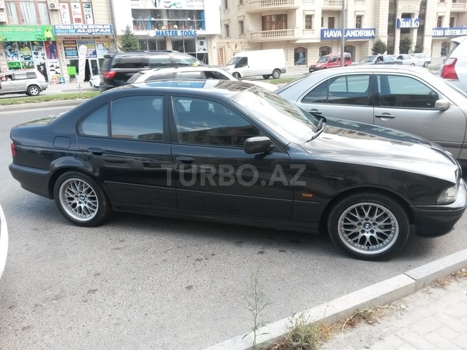 BMW 523 1997, 285,000 km - 2.2 l - Bakı