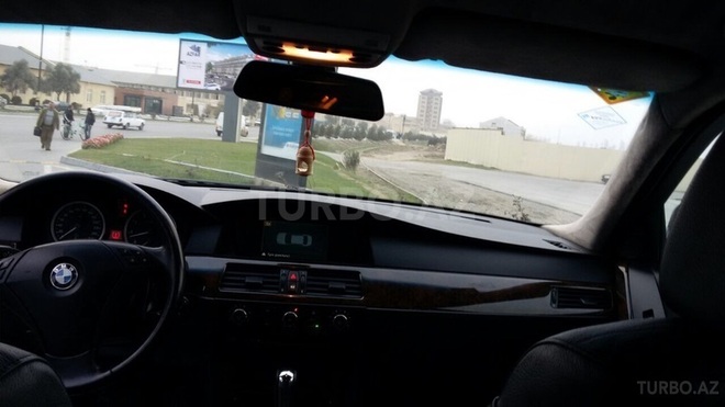 BMW 525 2006, 110,000 km - 2.5 л - Bakı