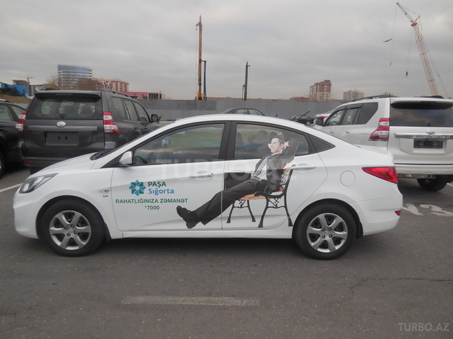 Hyundai Accent 2012, 80,000 km - 1.6 l - Bakı