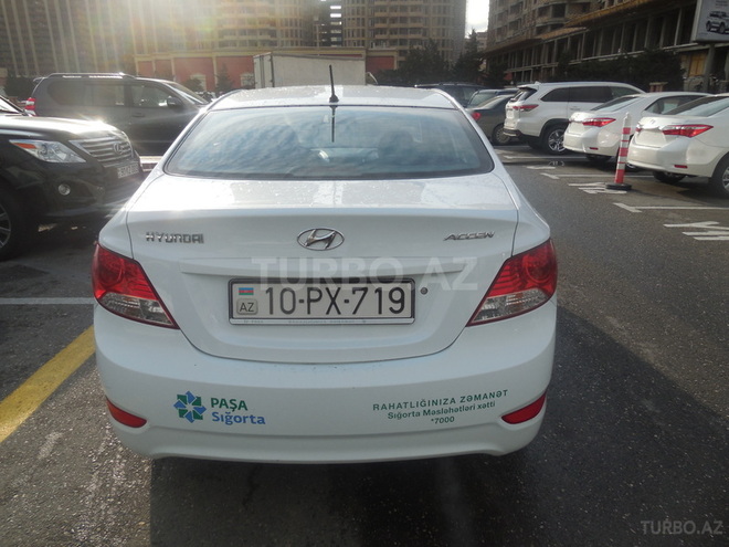 Hyundai Accent 2012, 80,000 km - 1.6 l - Bakı