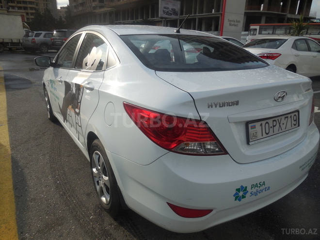 Hyundai Accent 2012, 80,000 km - 1.6 l - Bakı