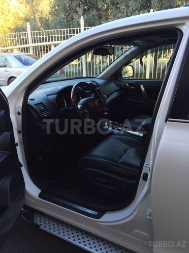Toyota Highlander 2013, 20,000 km - 3.5 l - Bakı