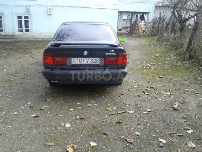 BMW 525 1993, 525,125 km - 2.5 l - Qusar