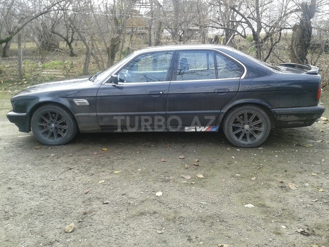 BMW 525 1993, 525,125 km - 2.5 l - Qusar
