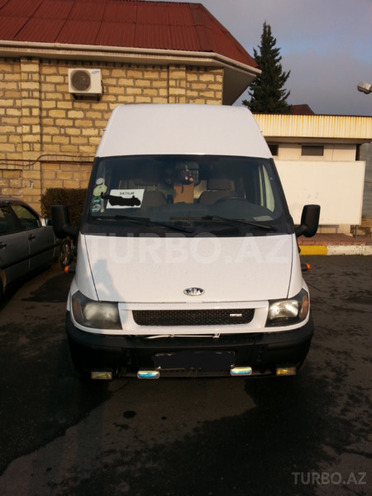 Ford Transit 2005, 193,000 km - 2.4 l - Zaqatala